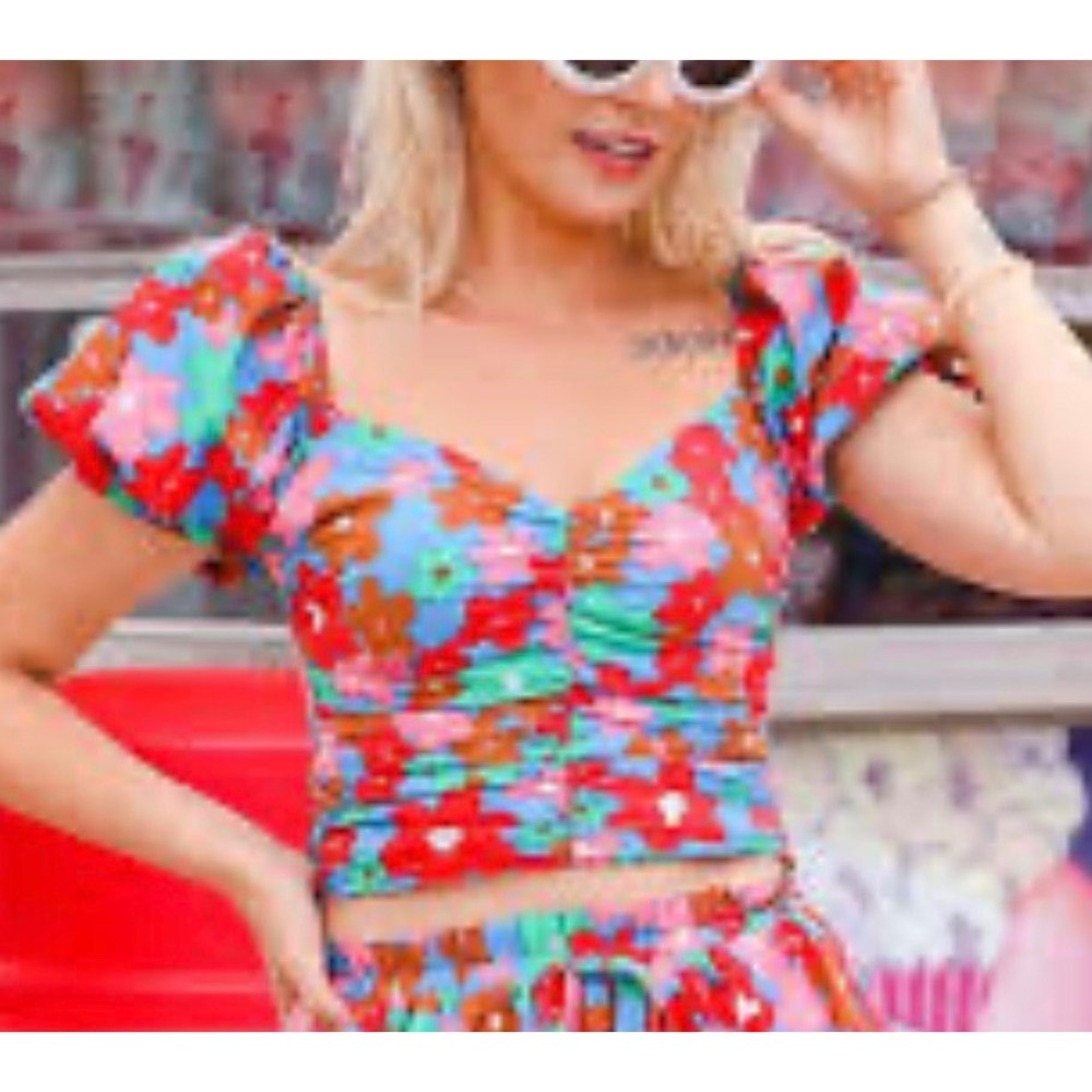 Entro California Dreamin Crop Top